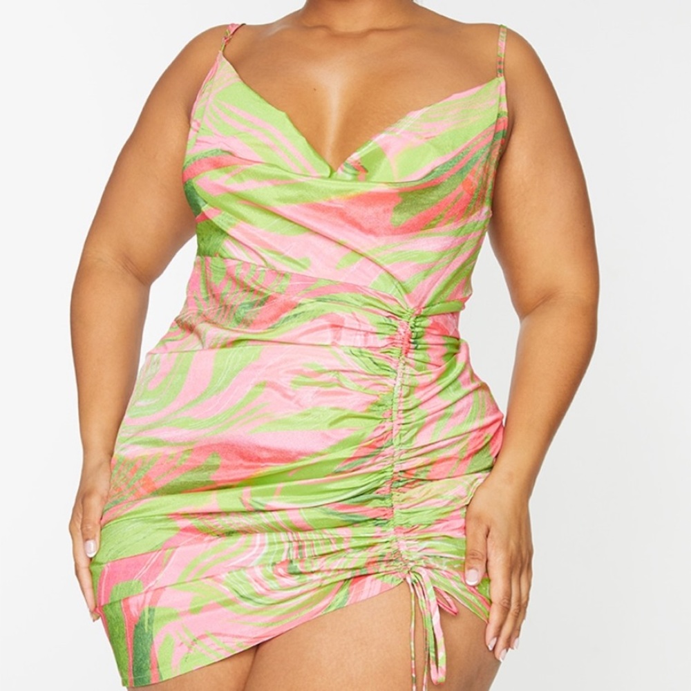PLT DRESS - Picture 3 of 7